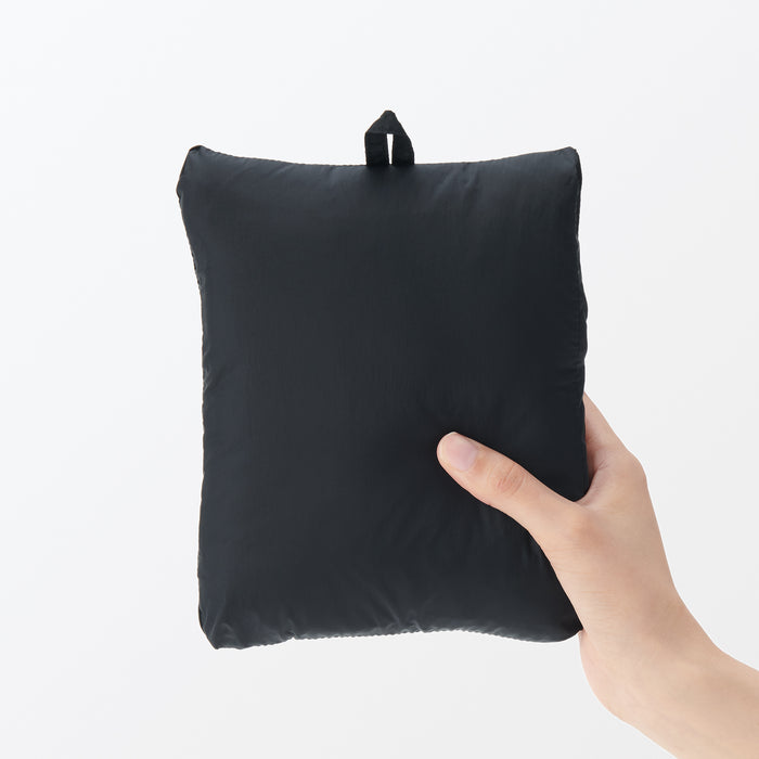 Muji Lightweight Down Collarless Weste Herren Schwarz | DX6D8G16X